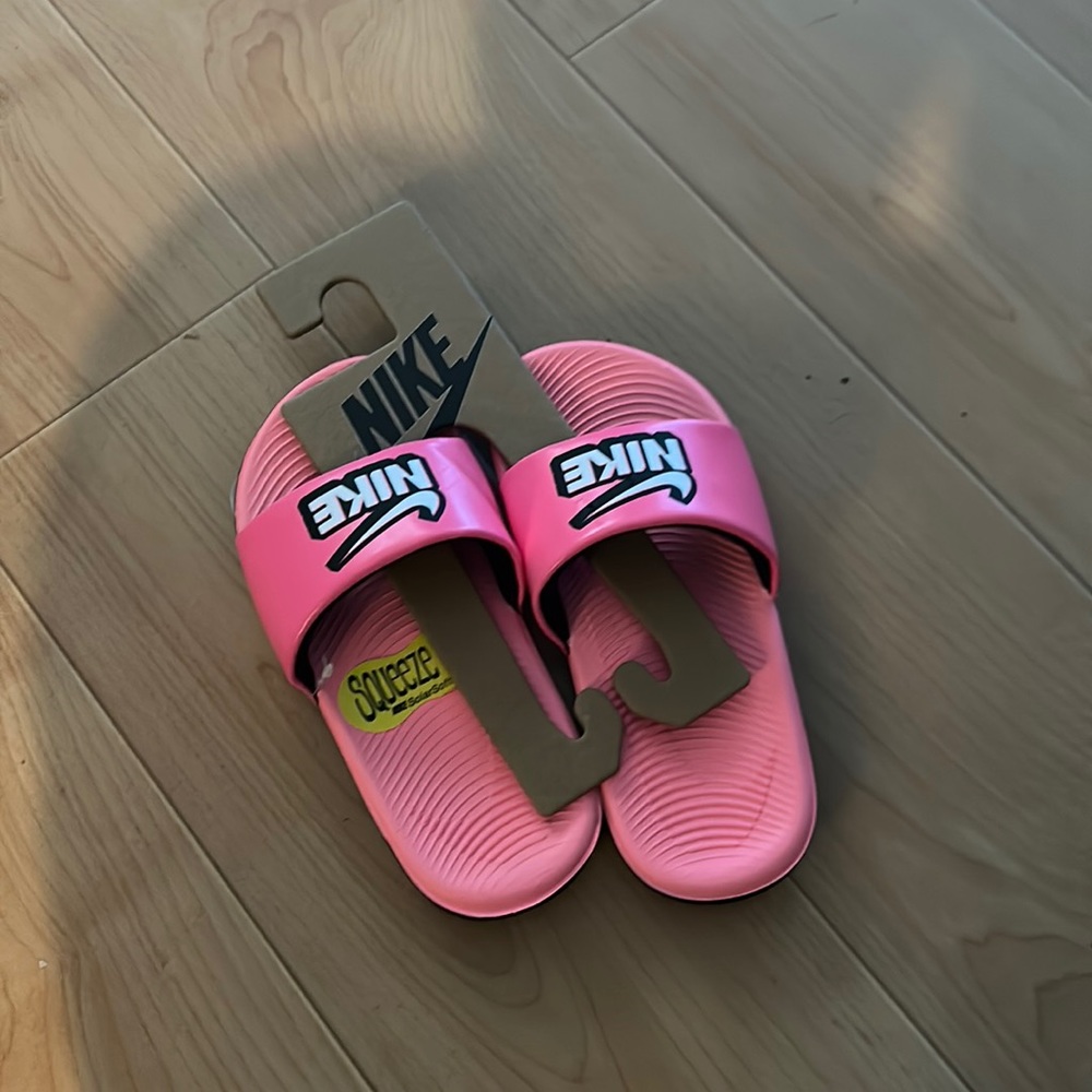 Nike slides